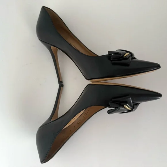 Salvatore Ferragamo Runa 100 Double Bow Leather Stiletto Heel Pointed Toe Pumps - Picture 7 of 14